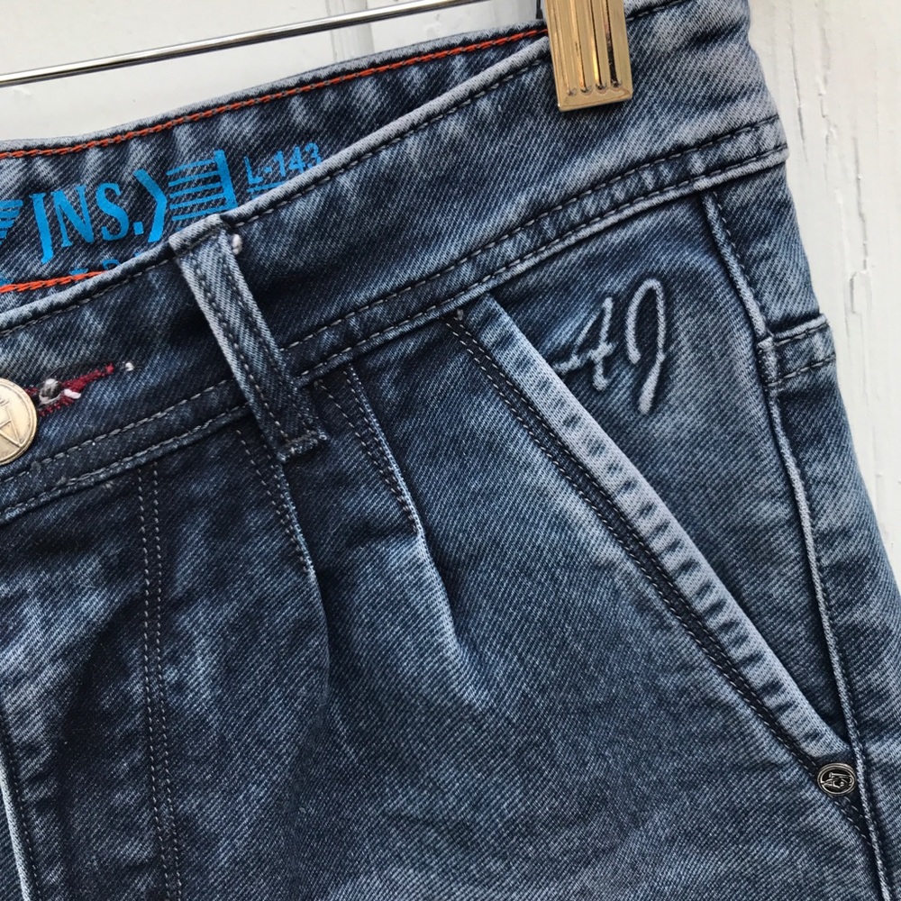 Giorgio Armani Vintage Slim Jeans - Picture 3 of 16